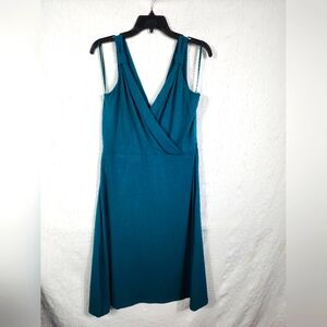 NEW ANN TAYLOR SLEEVELESS DRESS